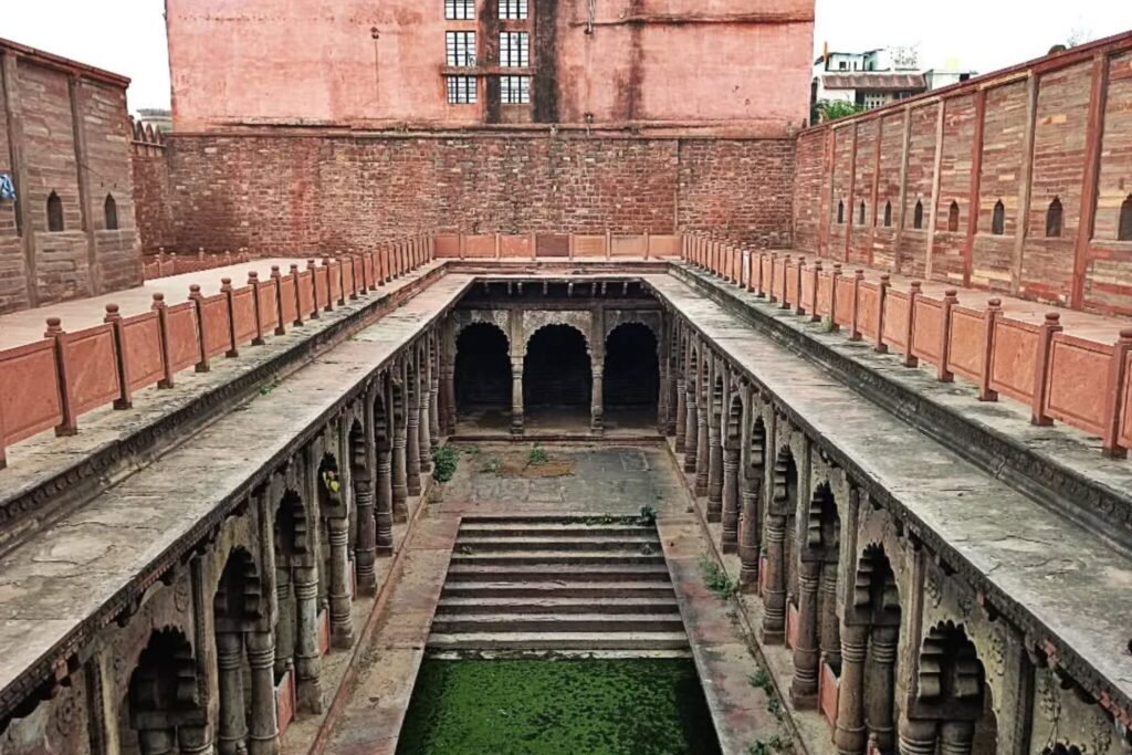 explore the fort defensive architecture 2048x1365 1