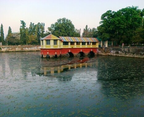 moti baug lake solapur1