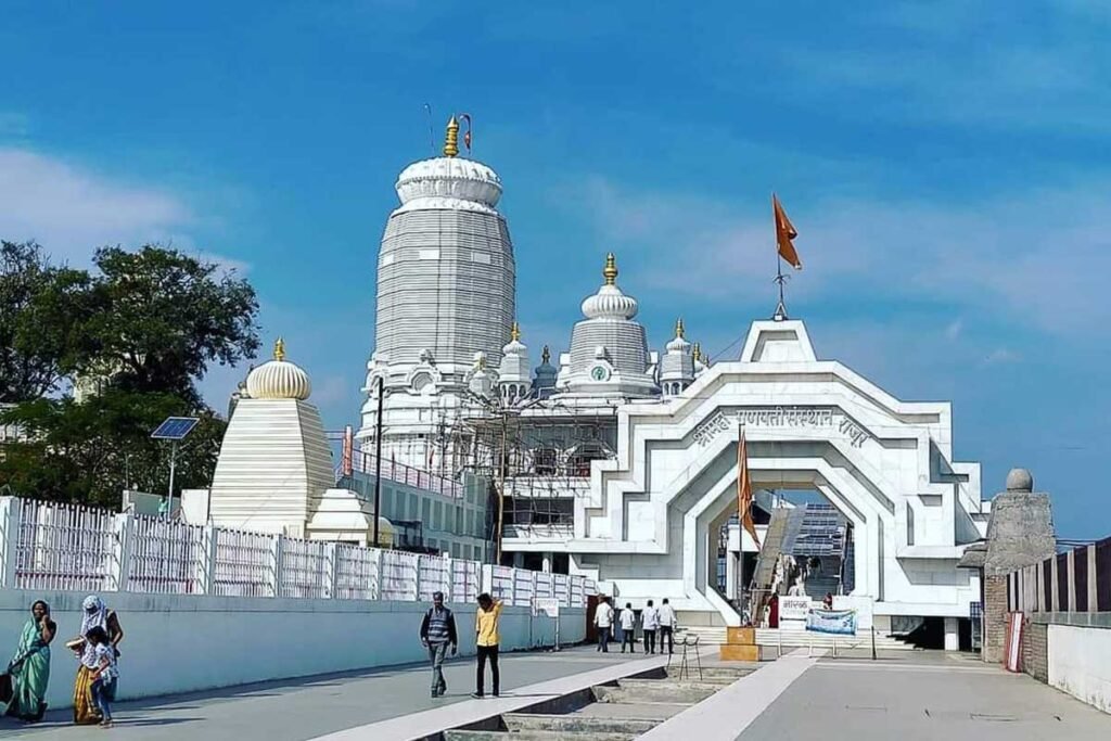 shree ganesh temple rajur