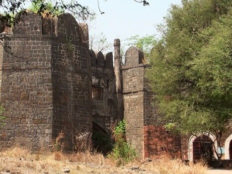 solapur qila1
