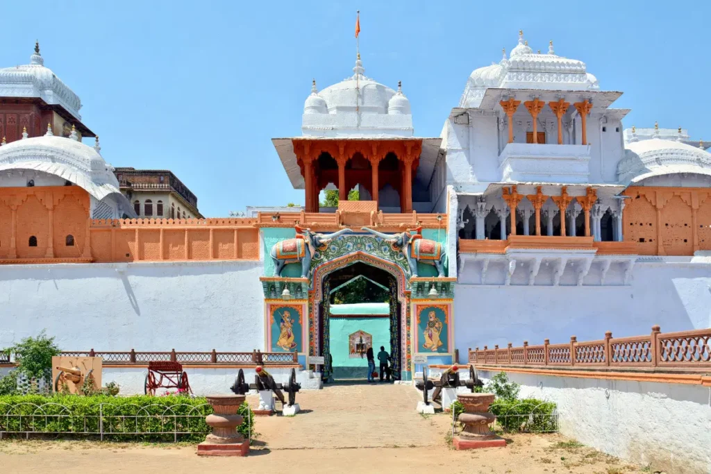 znnuzcyhymf3shv21g2i0i3lixxo 1581163357 Khade Ganesh Ji Temple