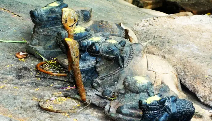 Panchalingeswar Temple