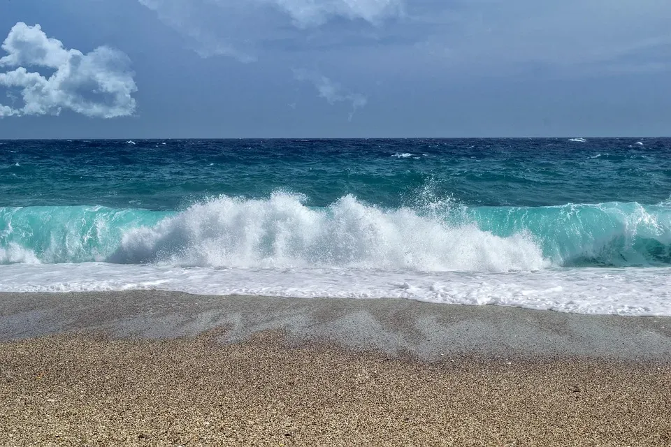Promenade Beach 61dd5e23e6