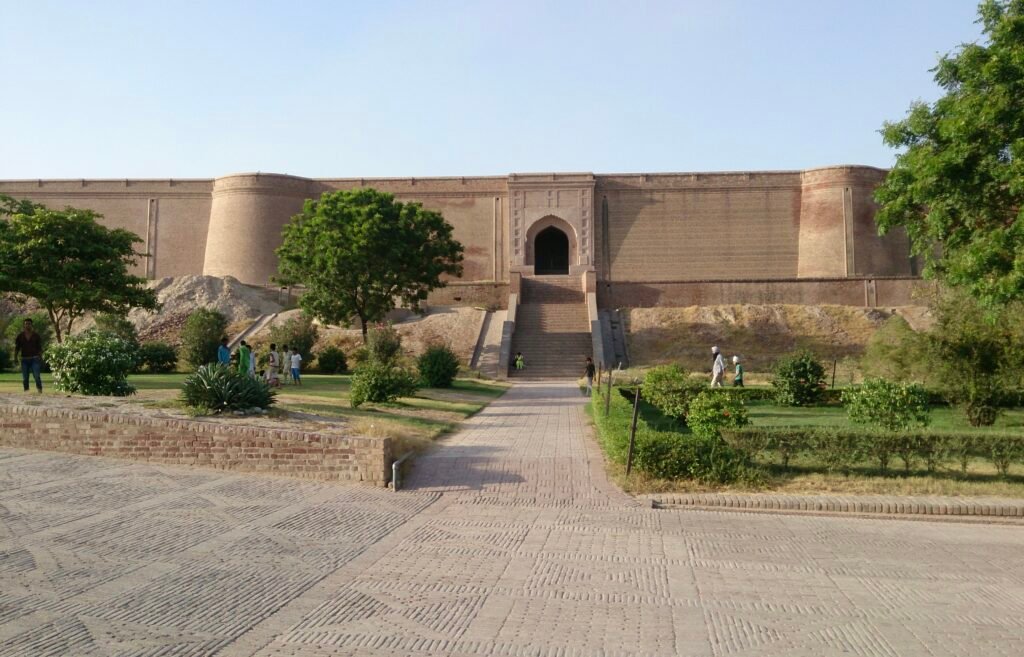 Qila Mubarak in 20152 1