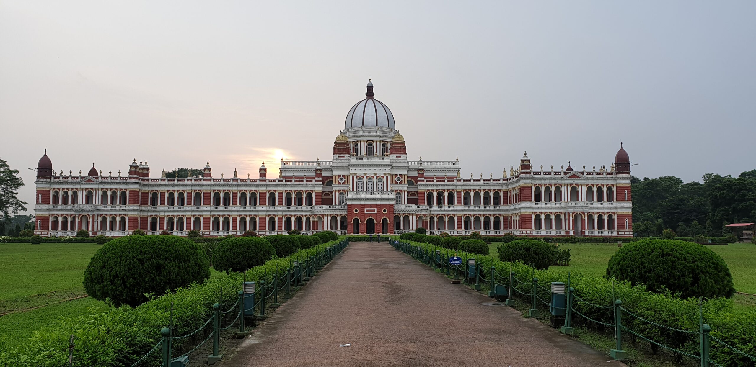 Coochbehar kings palace scaled