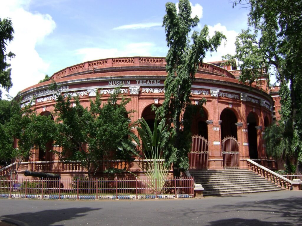 Madras museum theatre in October 2007
