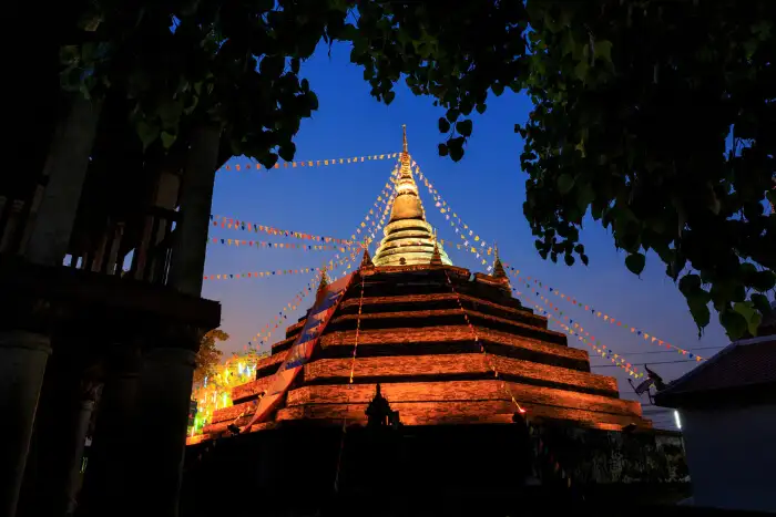 Wat Ratcha Burada Temple1