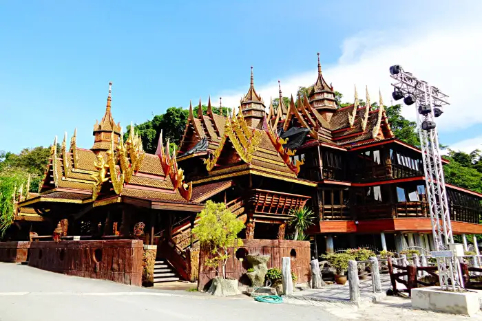 Wat Sangkhathan1