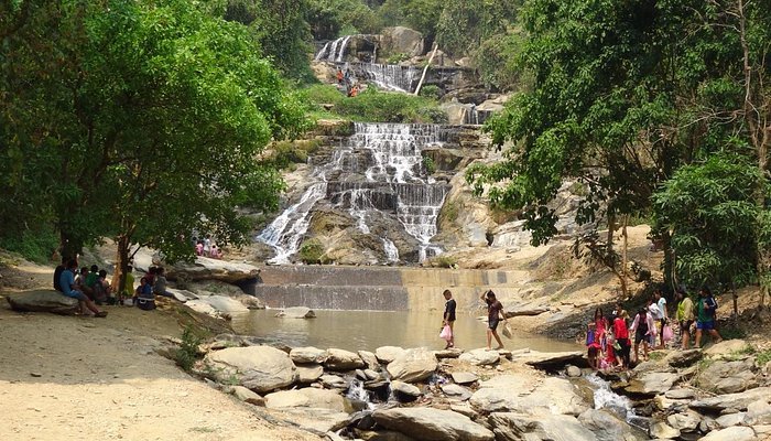 jolie petite cascade