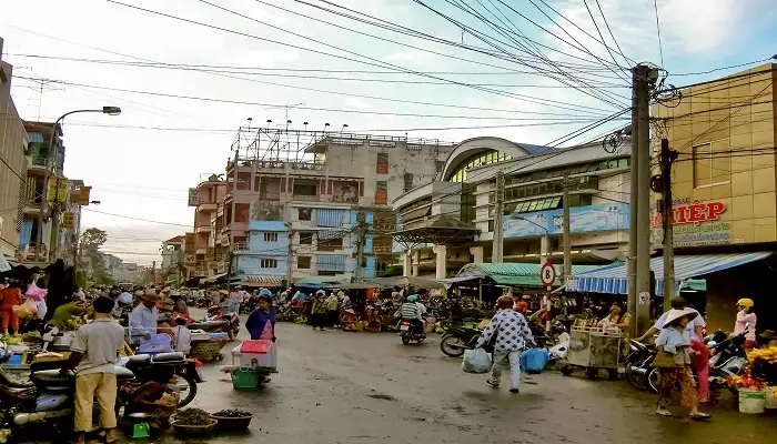 Vinh Long Central Market