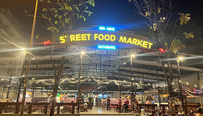 b n nghe street food