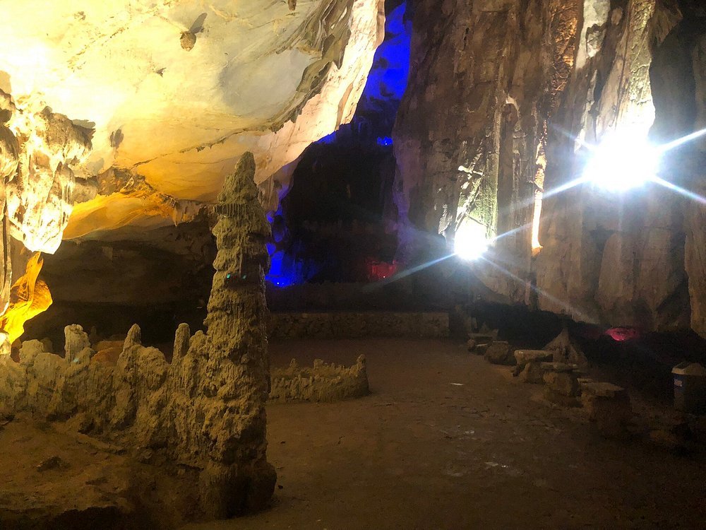 Top 5 Best Places to Visit in Lạng Sơn – Caves, Temples & Border Landscapes 5 tuy t d p