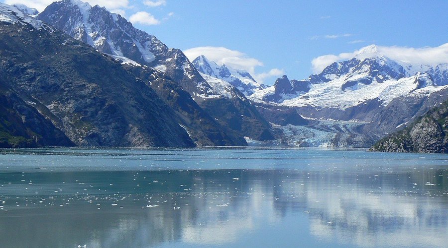 Alaska Top Visiting Places 3 scenery of the bay