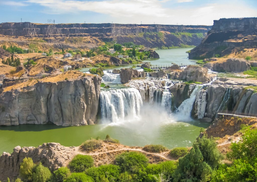 Idaho Travel Top 5 Visiting Places 4 shoshone falls niagara west snake river idaho 1200x850 1