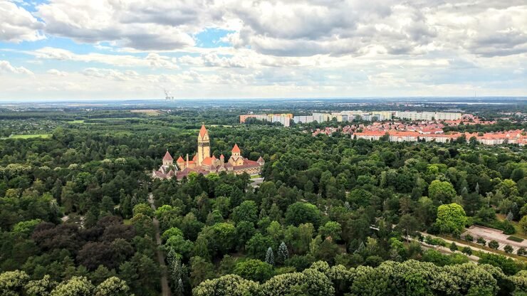 high angle view trees buildings against sky 1048944 28941990