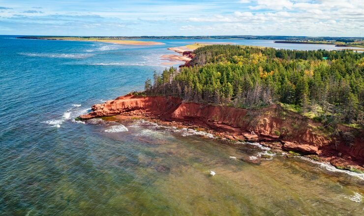 Top 5 Tourist Places in Prince Edward Island, Canada 8 rocky shore atlantic ocean prince edward island canada 645882 12823