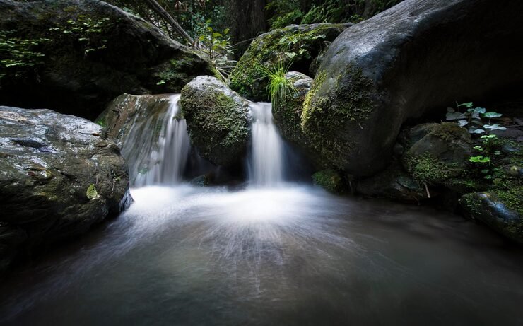 scenic view waterfall forest 1048944 8663026