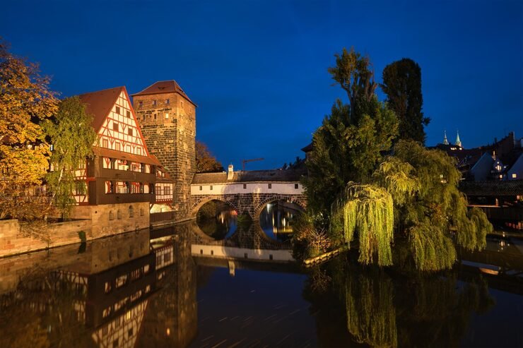nuremberg city houses riverside pegnitz river nuremberg franconia bavaria germany 163782 23418