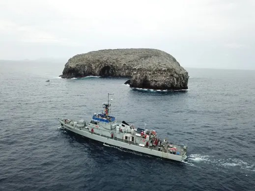 300ton portuguese navy cacine class coastal patrol vessel patrol craft patrulha nrp zaire p1146 in sao tome e prc3adncipe built 1969