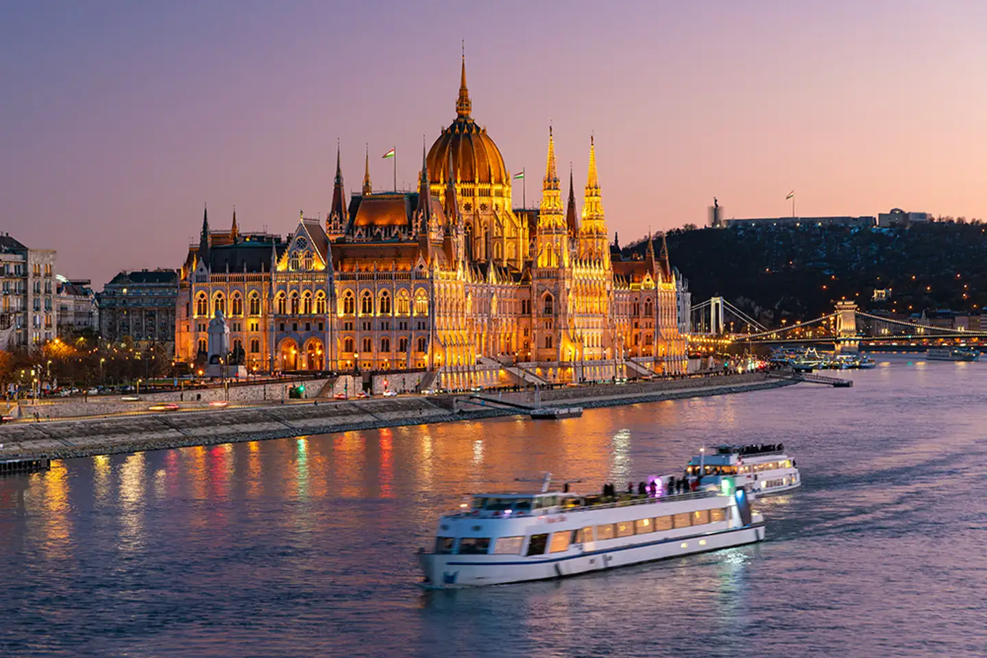 BCC 2025 EXPLORER BUDAPEST IN NOVEMBER HEADER MOBILE