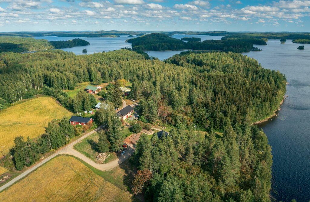 Top 18 Tourist Places in Finland 7 Countryside of Ryngankyla at Vahvajarvi lake in Hirvensalmi South Savo Finland 2021 August 1
