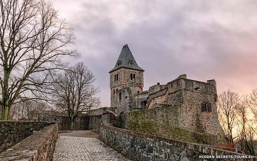 Hesse BurgFrankenstein01 full