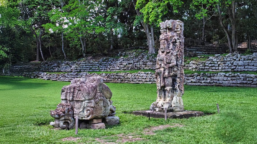 copan s great plaza stela