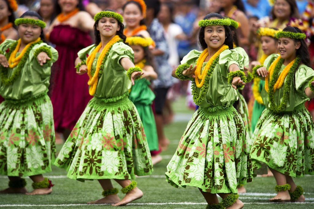 Best place to visit in Waipahu 13 hawaiian hula dancers 377653 1