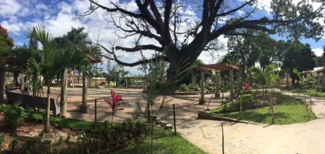 parque central de catacamas 2