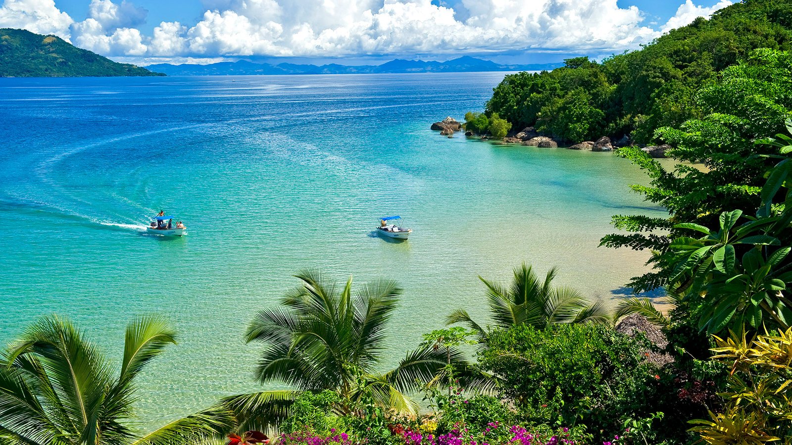 01NOSY IM0001 nosy be 1920 1