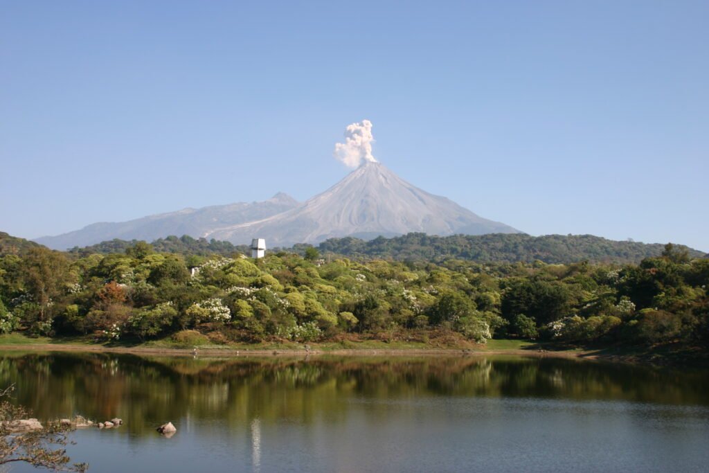 Colima 22527131698