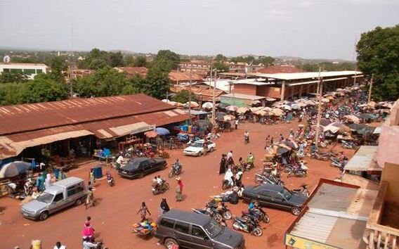 Le grand marche de Sikasso
