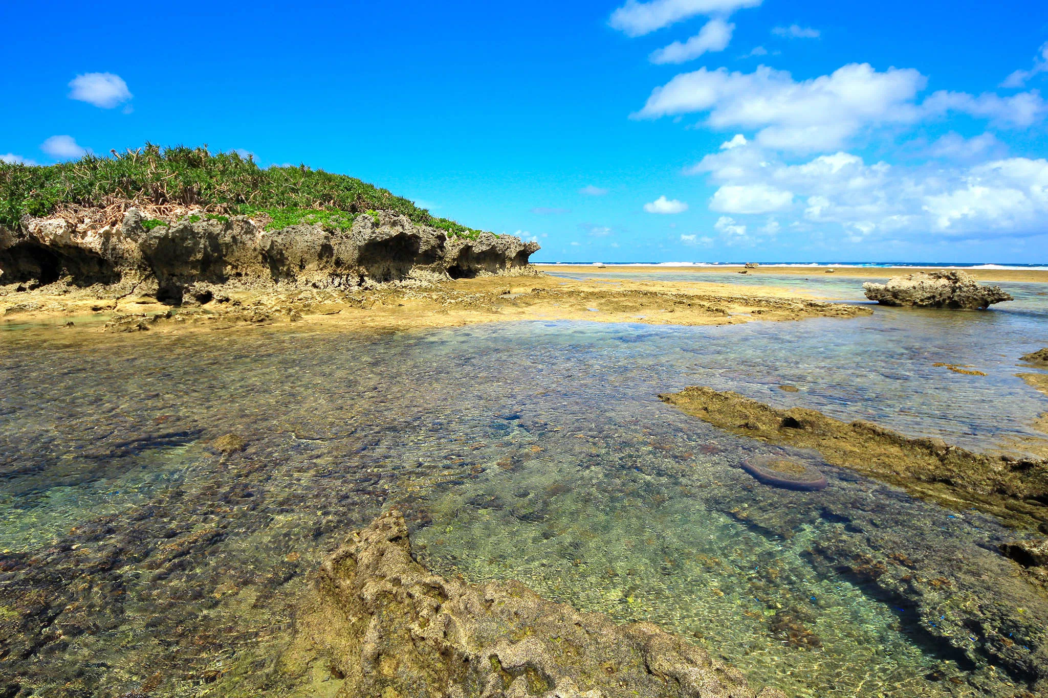 Best place to visit in Motobu 1 de988 kv motobu peninsula coastal scenery