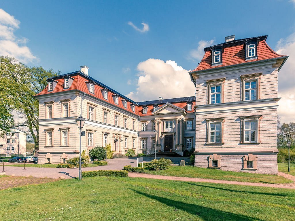 hotel schloss neustadt