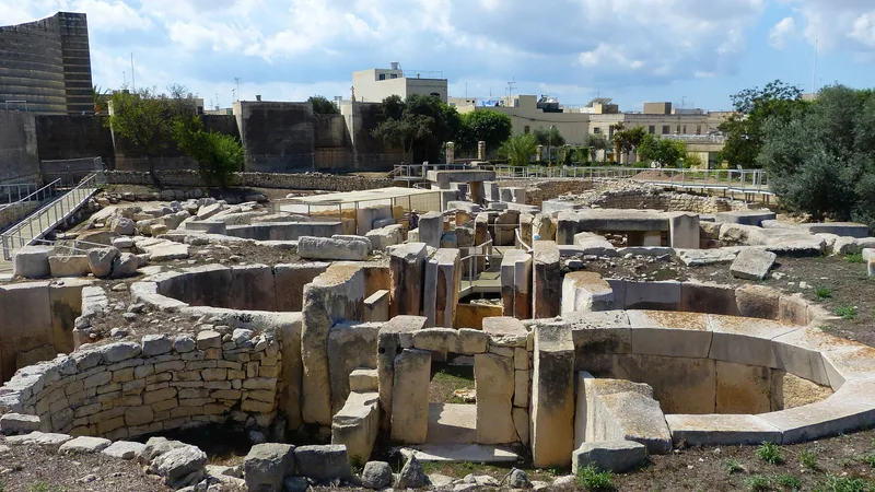 overview Hal Saflieni Hypogeum passageways chambers Malta