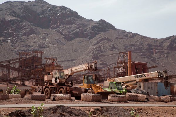 zouerat nouadhibou iron ore train12